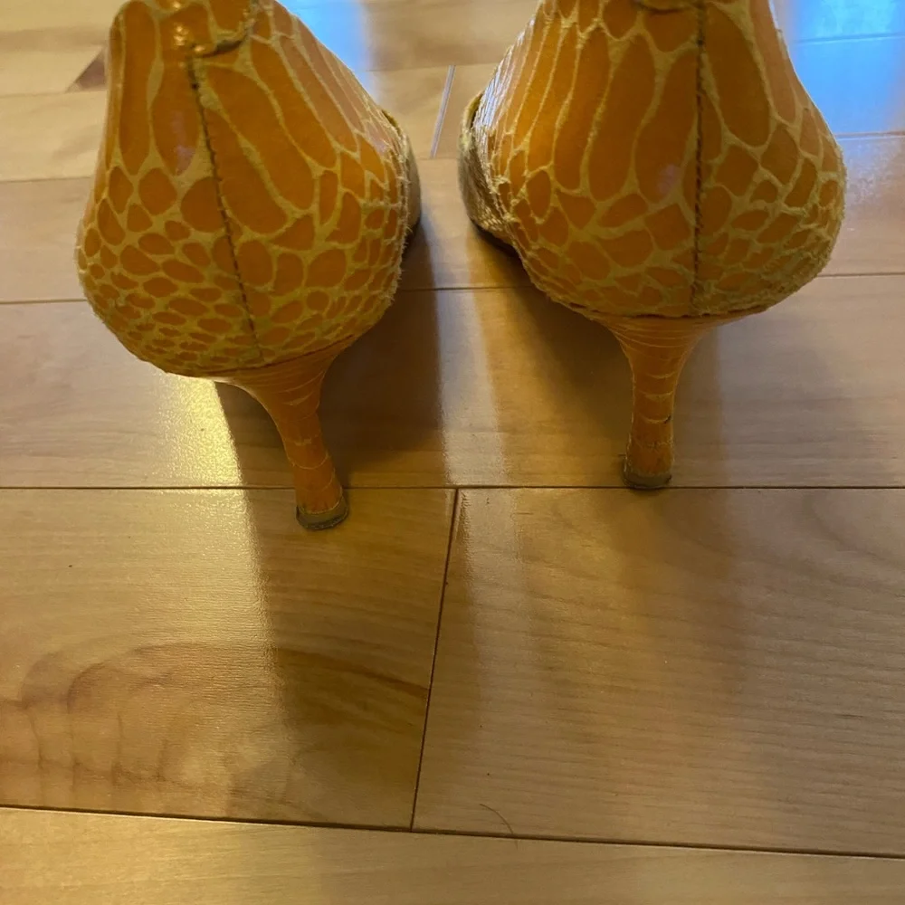 Nine West Orange Textured Heels - Picture 5 of 7